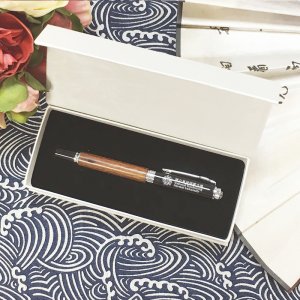 【團購商品，10個起做】NKNU曜石黑鋼琴烤漆紅木鋼珠筆禮盒