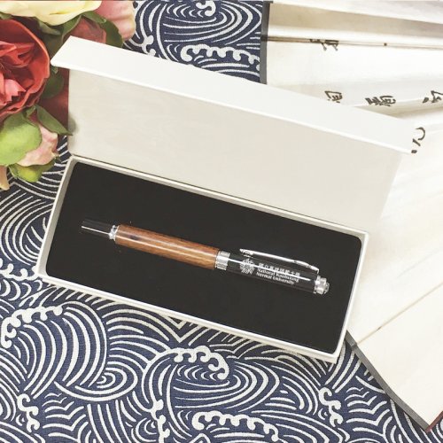 【團購商品，10個起做】NKNU曜石黑鋼琴烤漆紅木鋼珠筆禮盒